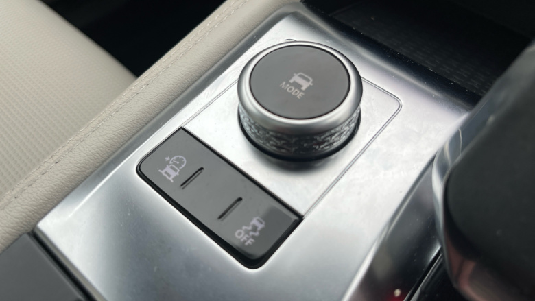 Jaguar F-Pace 2.0 D200 R-Dynamic S 5dr Auto AWD Diesel Estate